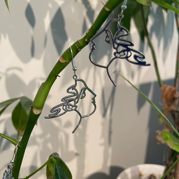 Forest Faces - face earrings - Picture 3 of 3